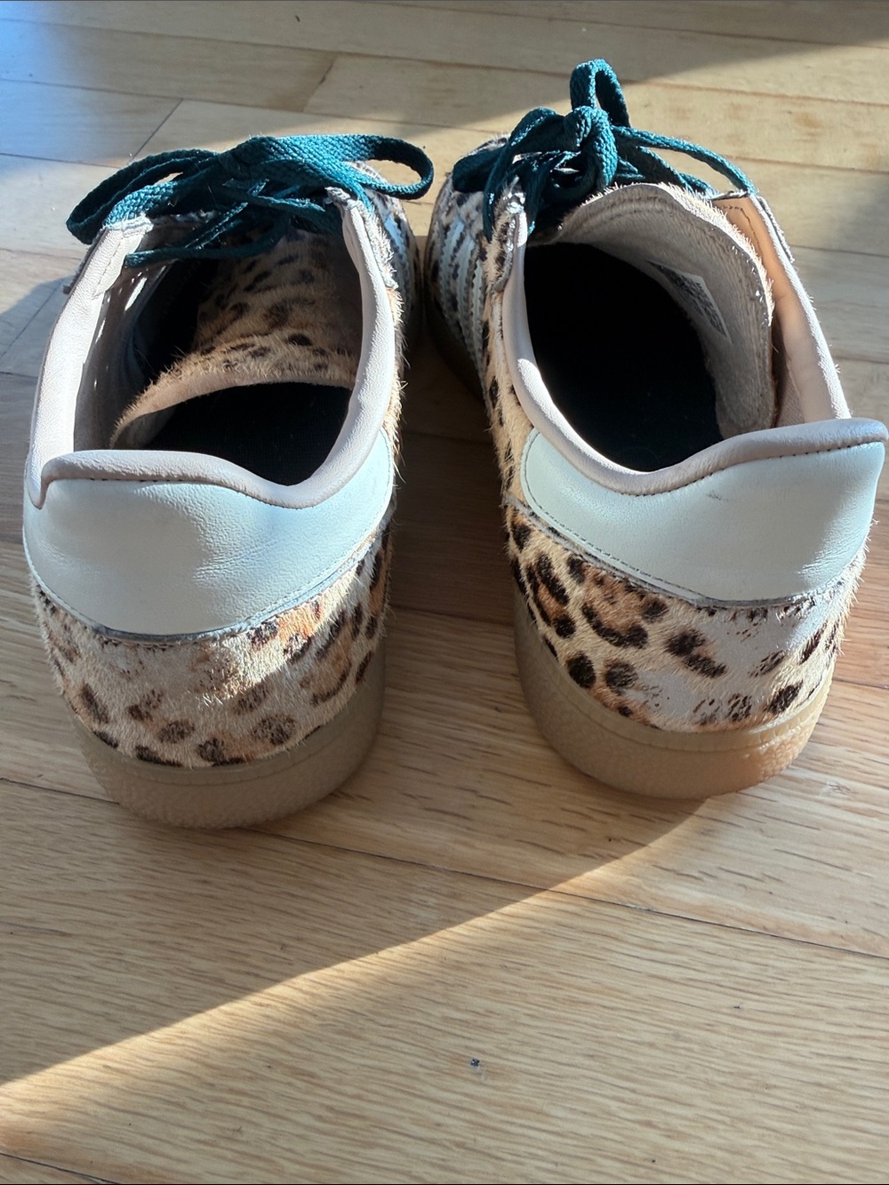 Women’s Leopard Print Casual Sneakers with Green Laces - Picture 2 of 3